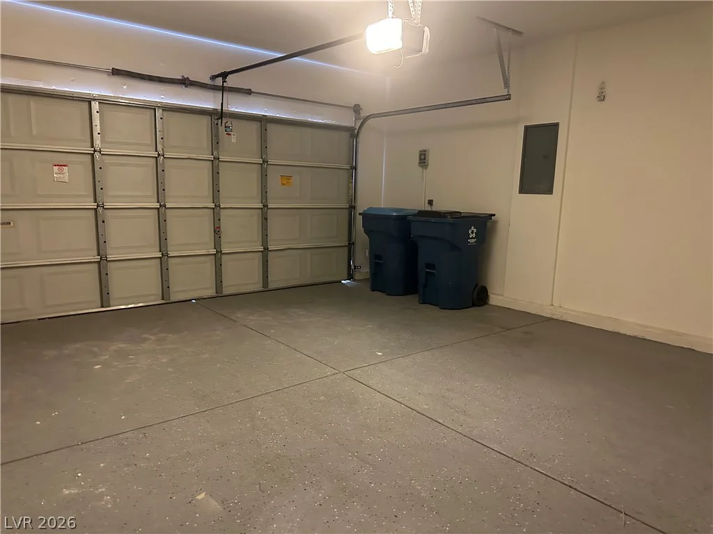 8901 Kingswood, Las Vegas, NV 89147