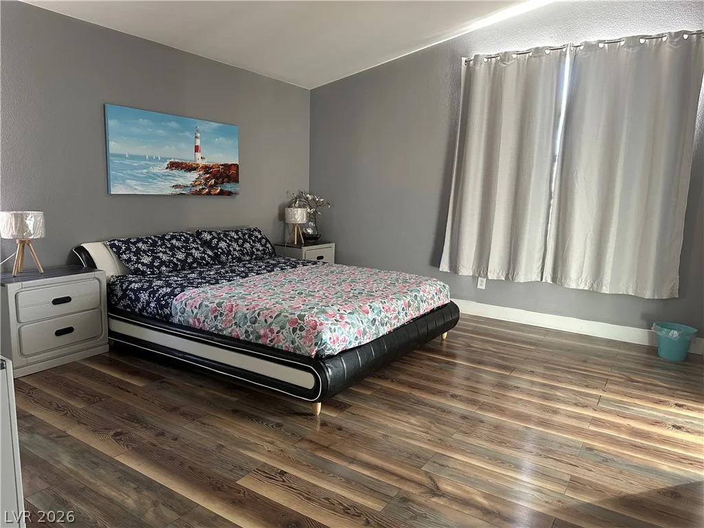 8901 Kingswood, Las Vegas, NV 89147