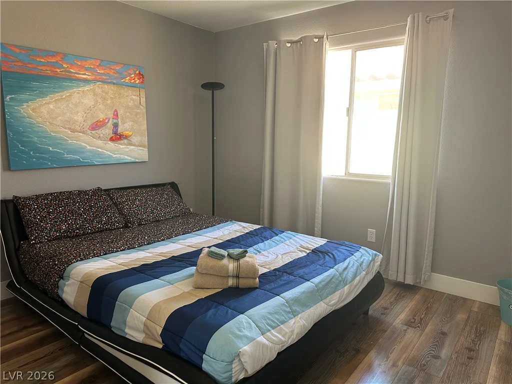 8901 Kingswood, Las Vegas, NV 89147