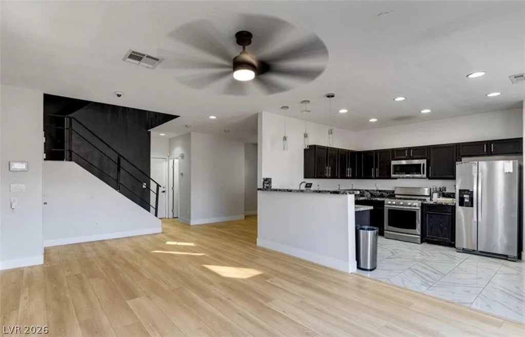 6148 Withrow Downs, North Las Vegas, NV 89081