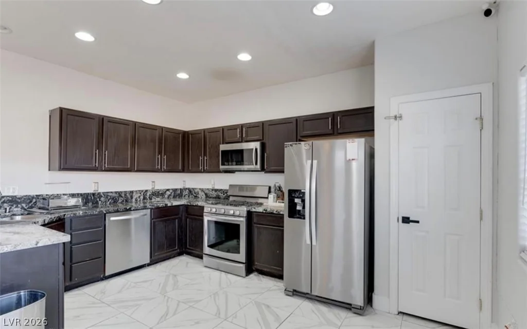 6148 Withrow Downs, North Las Vegas, NV 89081