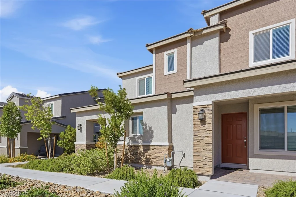 6138 Foxes Dale, Las Vegas, NV 89166