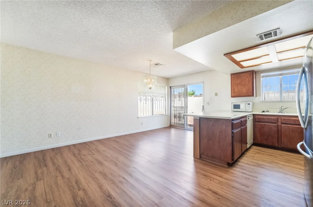 439 Sunburst, Henderson, NV 89002