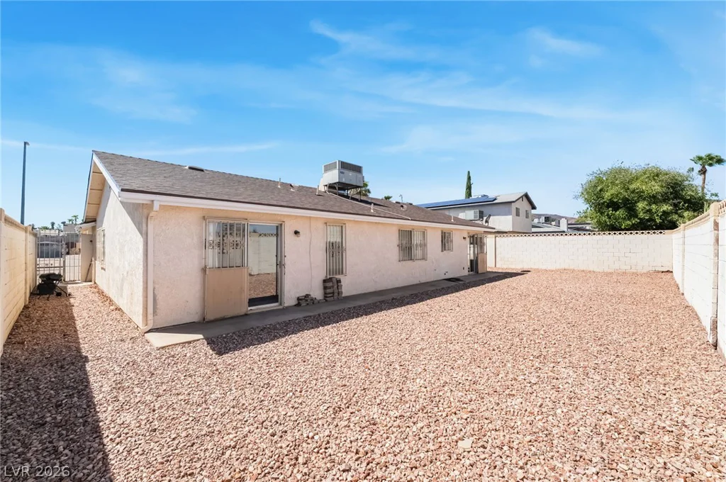 439 Sunburst, Henderson, NV 89002
