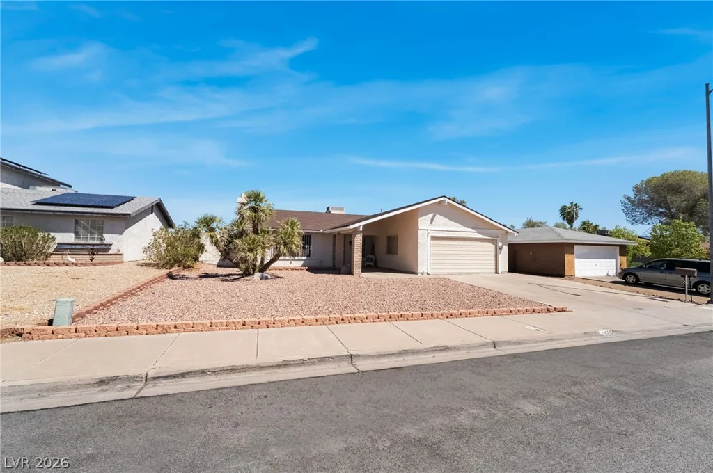 439 Sunburst, Henderson, NV 89002