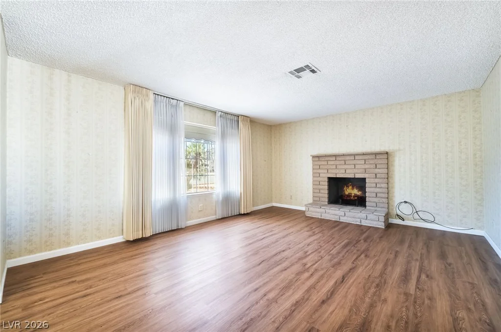 439 Sunburst, Henderson, NV 89002