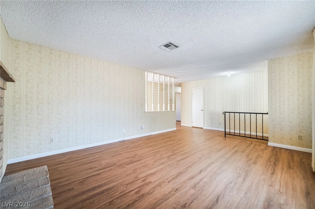 439 Sunburst, Henderson, NV 89002