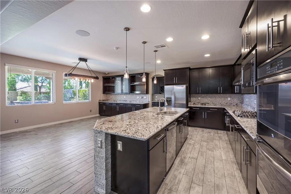 12255 CRYSTAL SHORE, Las Vegas, NV 89138