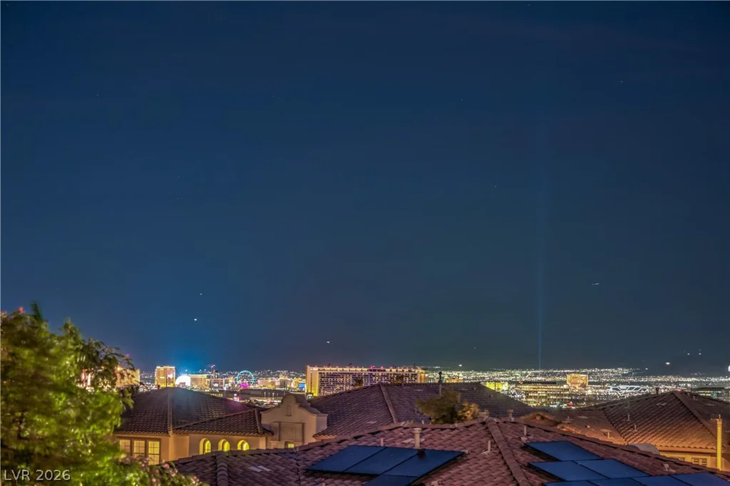 12255 CRYSTAL SHORE, Las Vegas, NV 89138