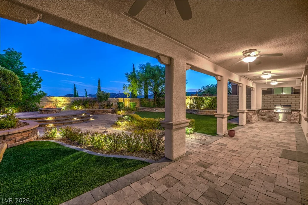 12255 CRYSTAL SHORE, Las Vegas, NV 89138