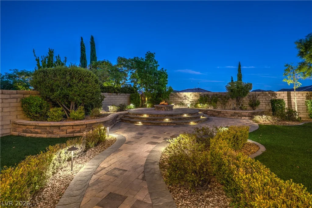 12255 CRYSTAL SHORE, Las Vegas, NV 89138