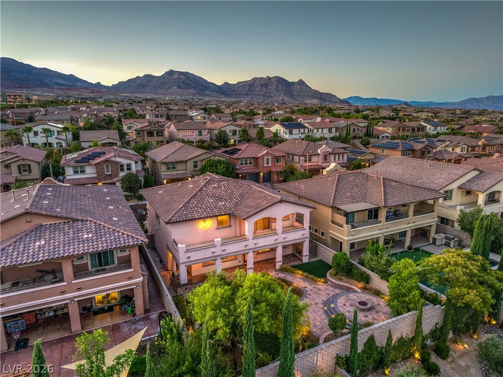 12255 CRYSTAL SHORE, Las Vegas, NV 89138