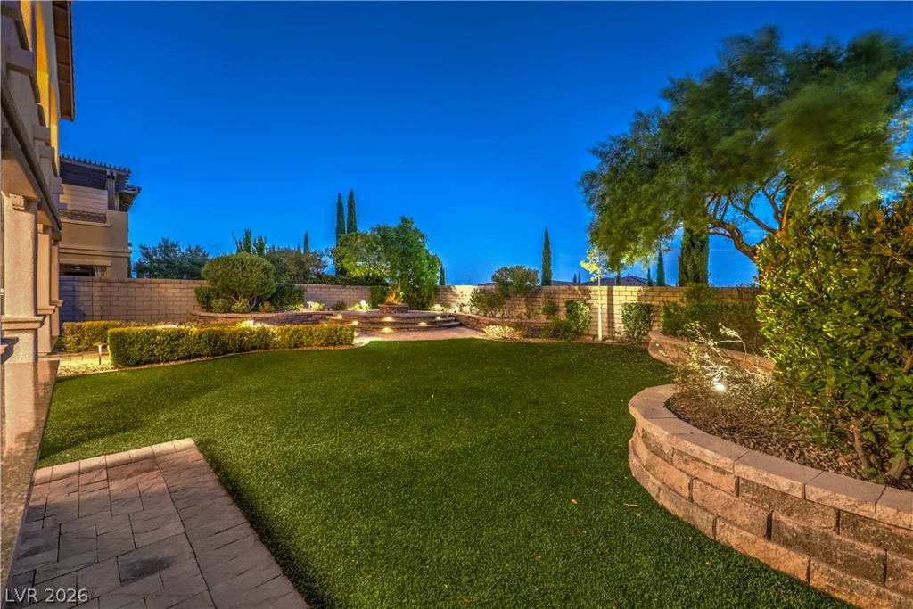 12255 CRYSTAL SHORE, Las Vegas, NV 89138