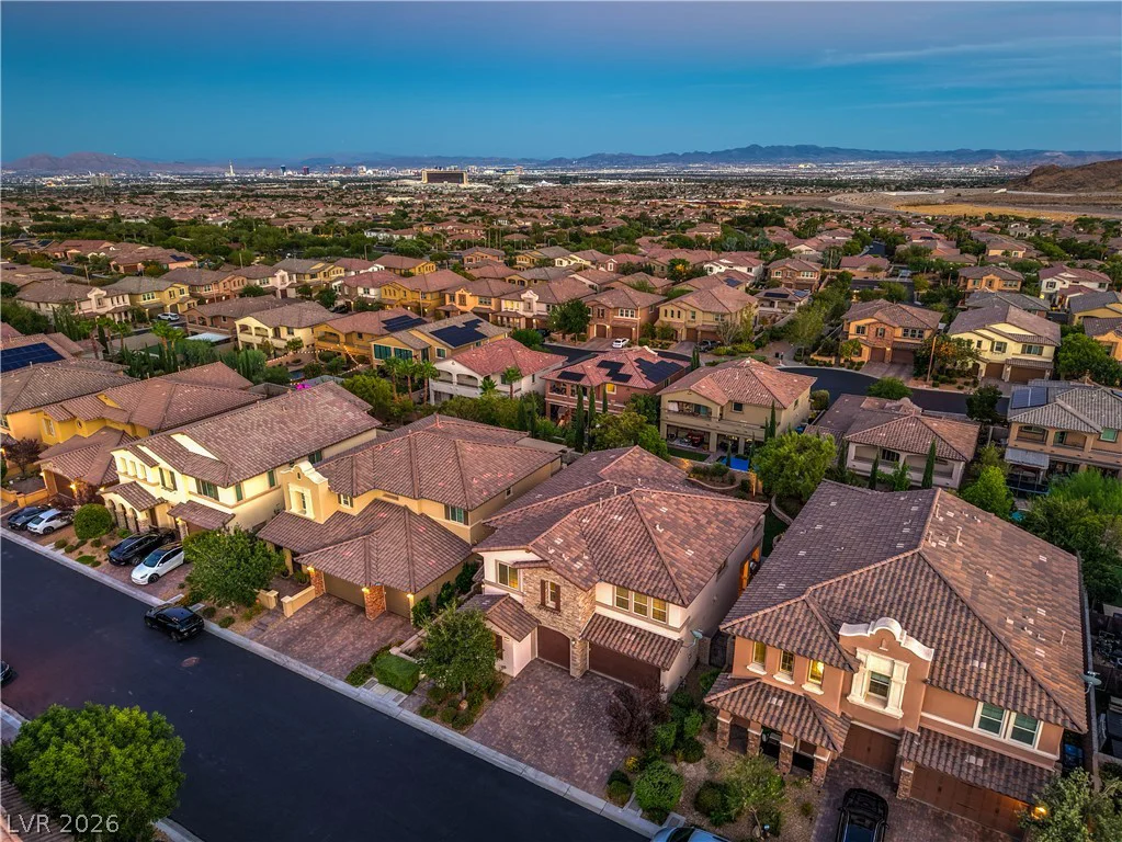12255 CRYSTAL SHORE, Las Vegas, NV 89138