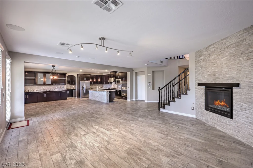 12255 CRYSTAL SHORE, Las Vegas, NV 89138