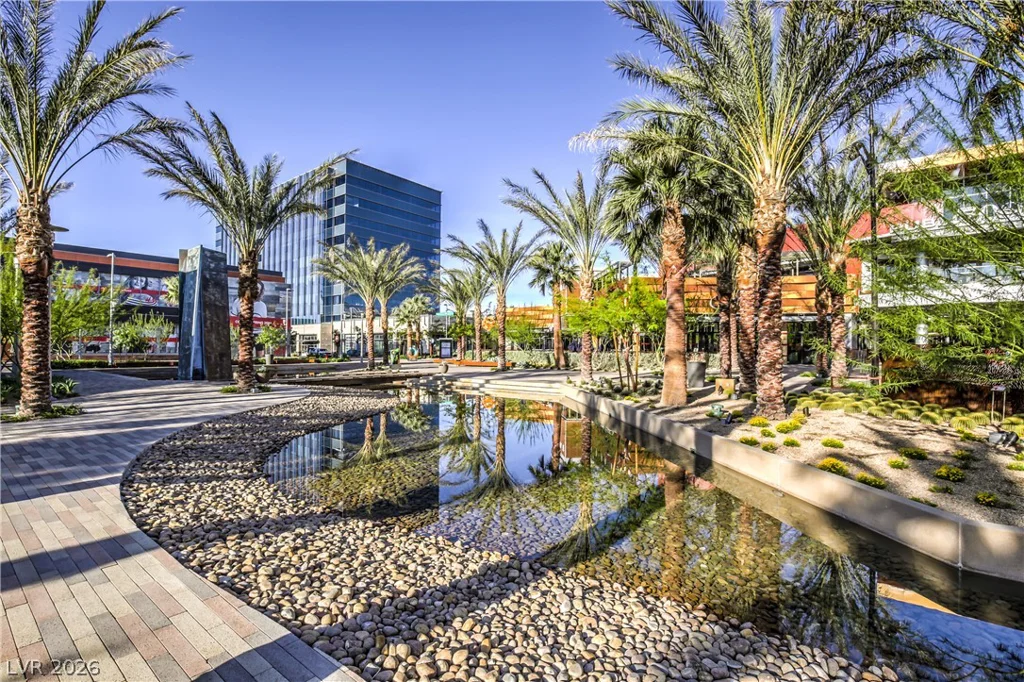 12255 CRYSTAL SHORE, Las Vegas, NV 89138