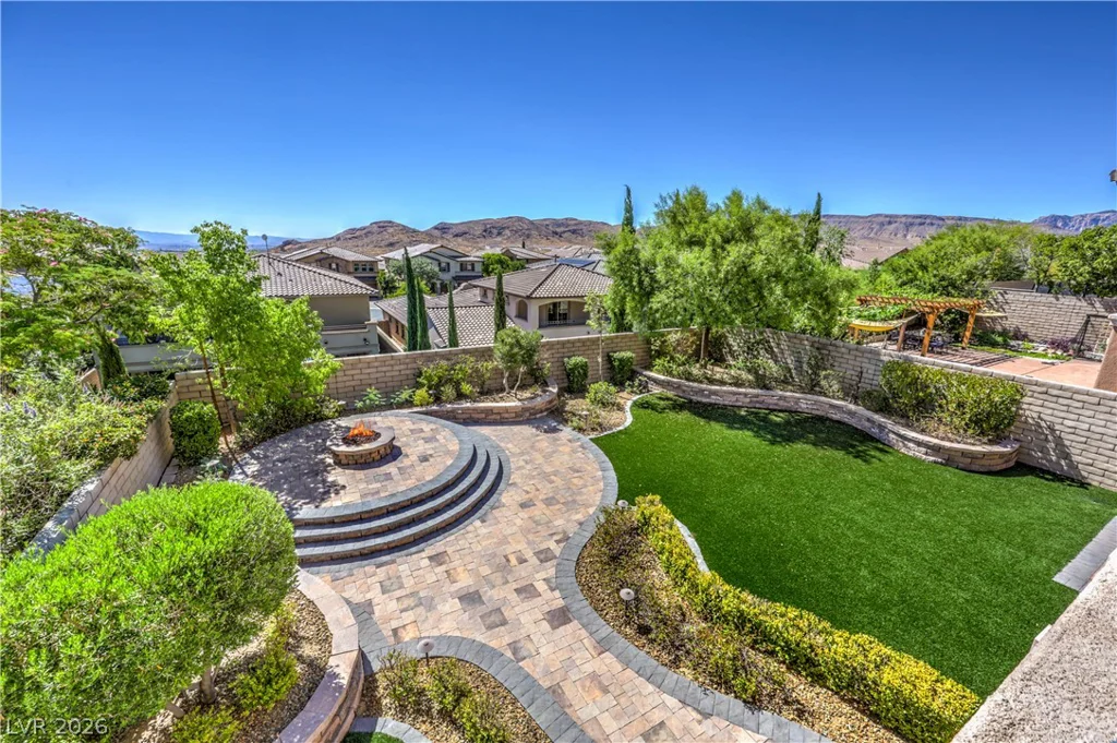 12255 CRYSTAL SHORE, Las Vegas, NV 89138