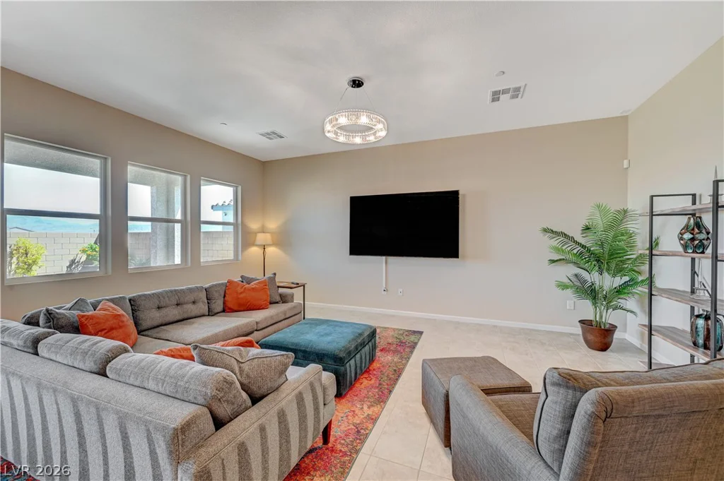 10124 Meandering Dell, Las Vegas, NV 89166