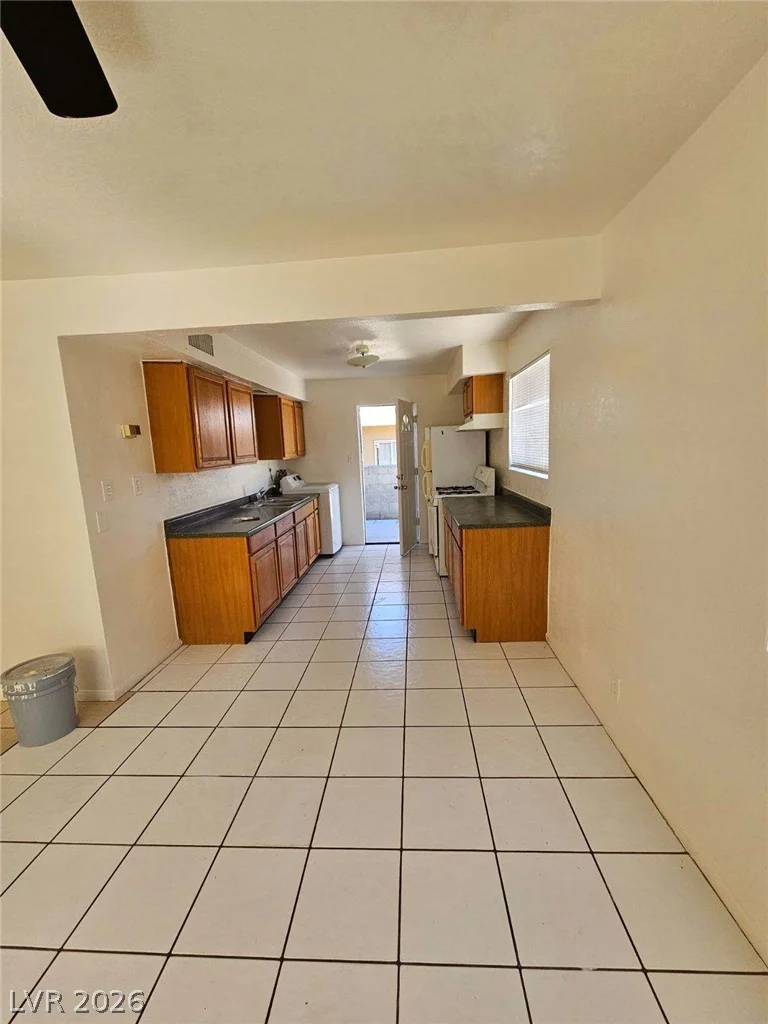 709 11th, Las Vegas, NV 89101