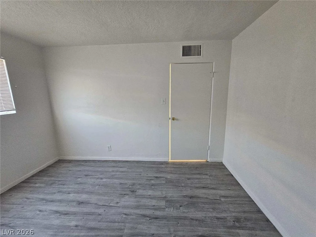 709 11th, Las Vegas, NV 89101