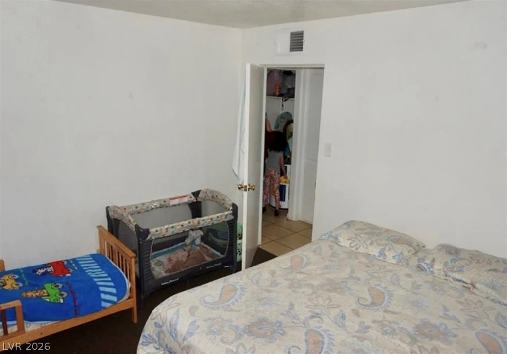709 11th, Las Vegas, NV 89101