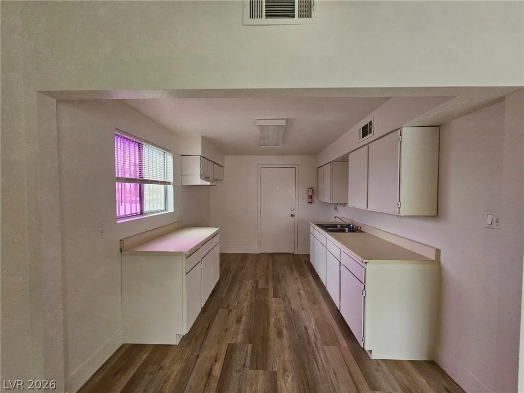 709 11th, Las Vegas, NV 89101