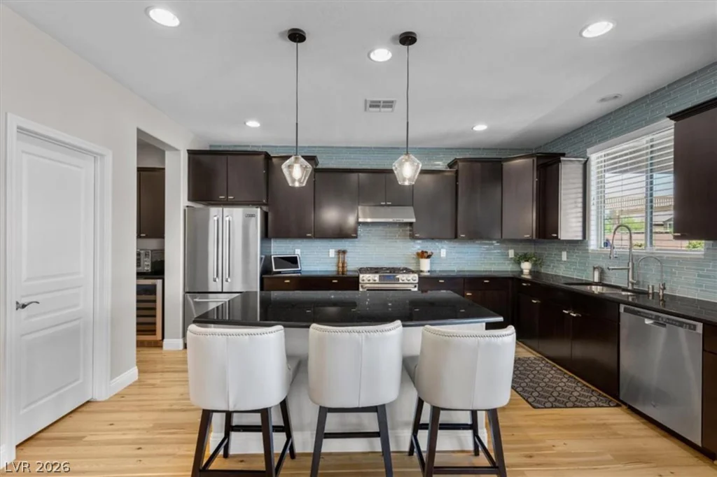 10334 Mopan, Las Vegas, NV 89178