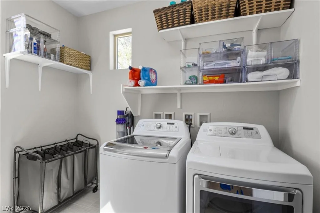 10334 Mopan, Las Vegas, NV 89178