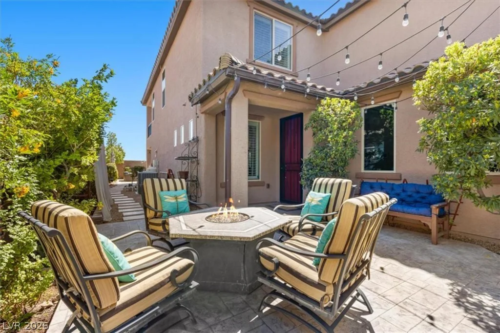 10334 Mopan, Las Vegas, NV 89178