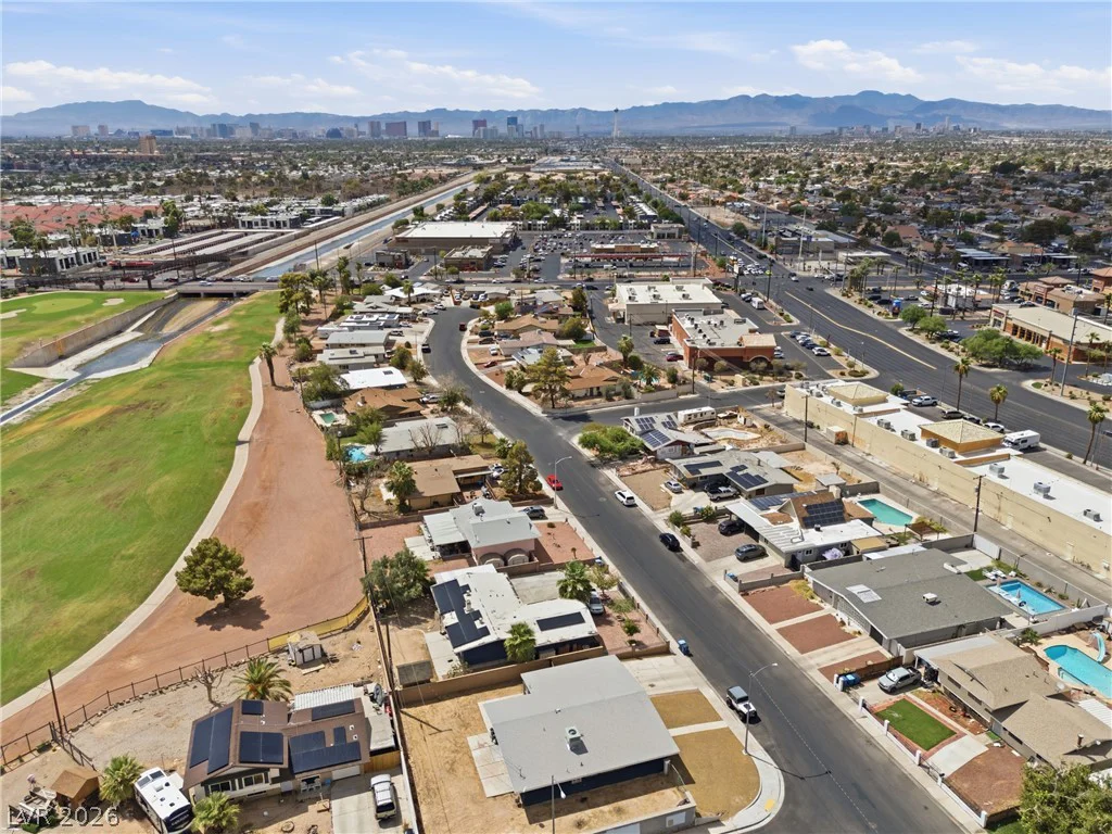 5135 Champions, Las Vegas, NV 89142