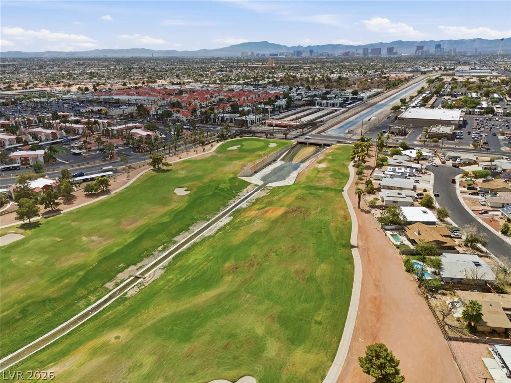 5135 Champions, Las Vegas, NV 89142