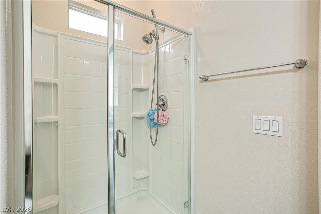 5520 Oatfield, North Las Vegas, NV 89081