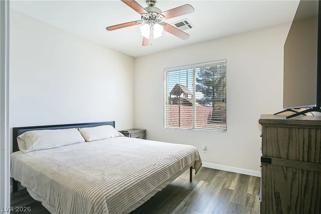 5520 Oatfield, North Las Vegas, NV 89081