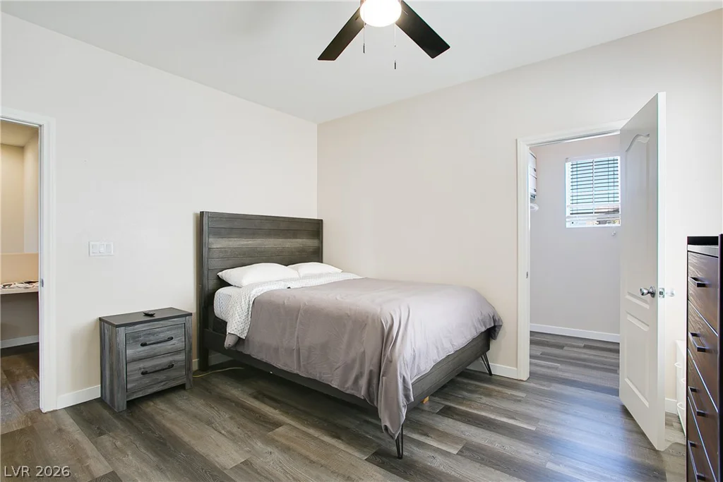 5520 Oatfield, North Las Vegas, NV 89081