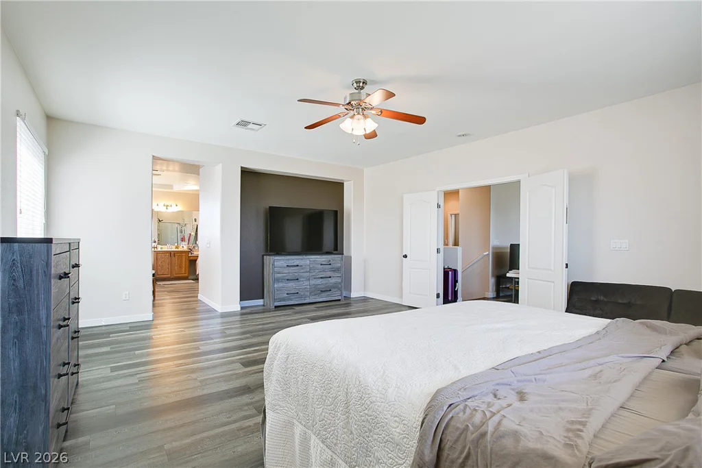 5520 Oatfield, North Las Vegas, NV 89081
