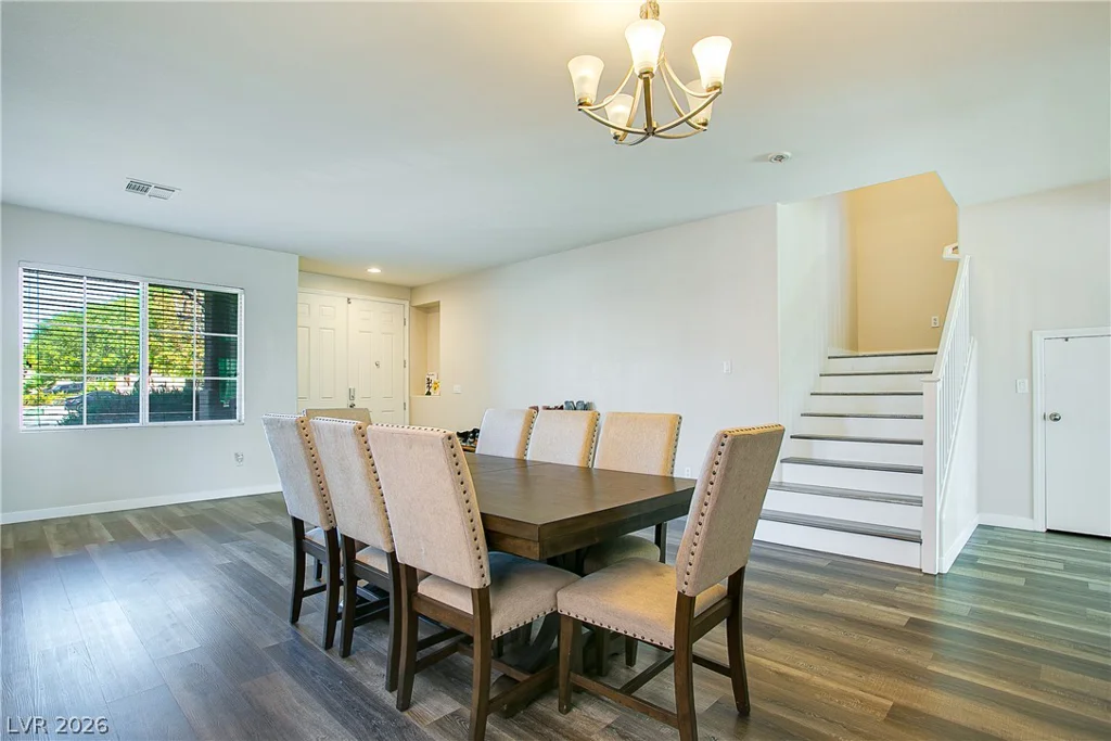 5520 Oatfield, North Las Vegas, NV 89081