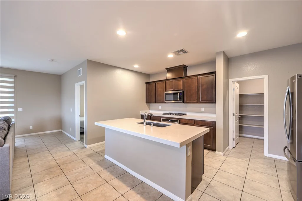 4658 Chestnut Tiger, North Las Vegas, NV 89031