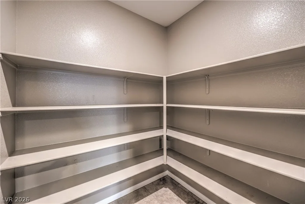 4658 Chestnut Tiger, North Las Vegas, NV 89031