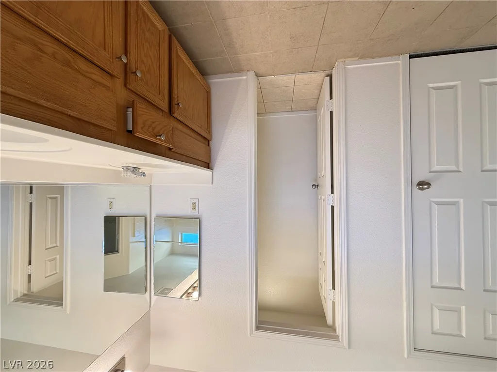 5872 Sakhalin, Las Vegas, NV 89139