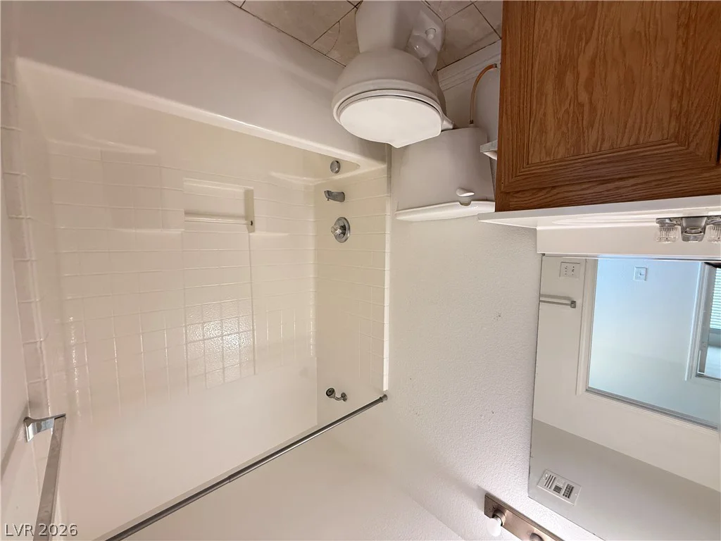 5872 Sakhalin, Las Vegas, NV 89139