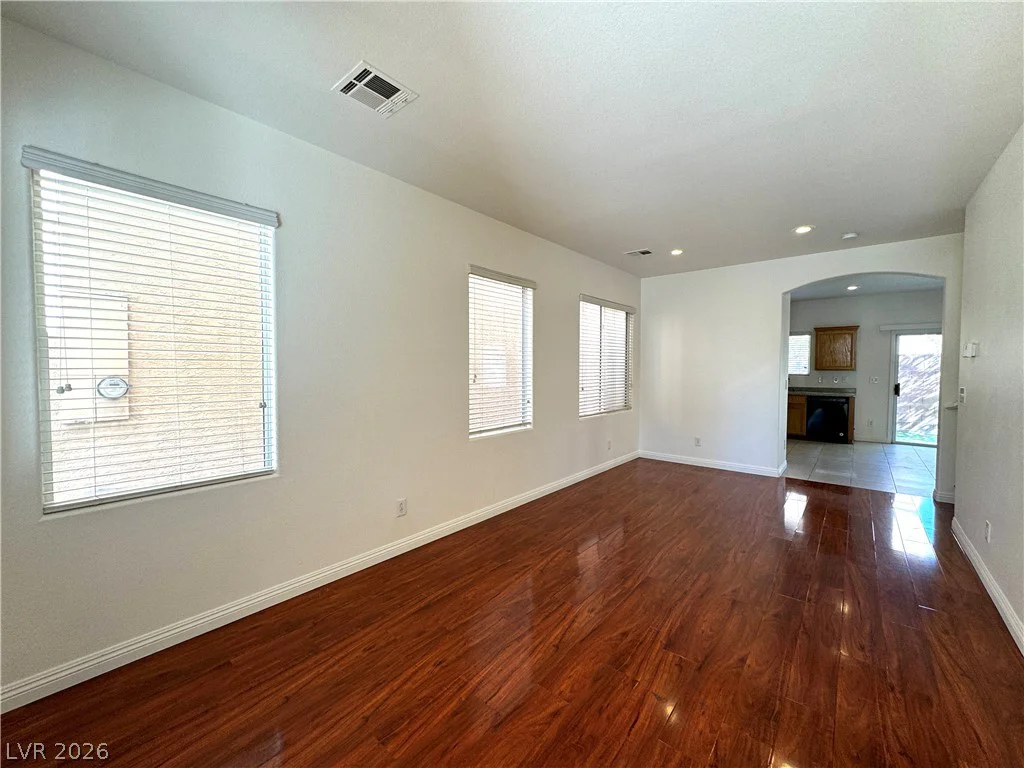 5872 Sakhalin, Las Vegas, NV 89139