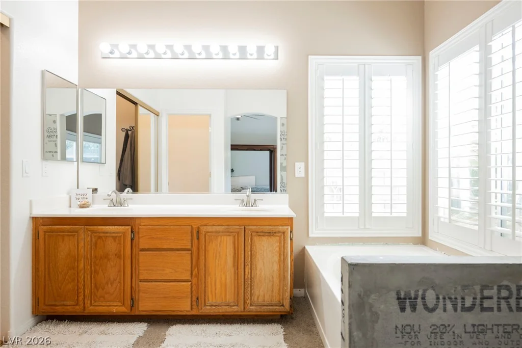 7867 Sea Horn, Las Vegas, NV 89147