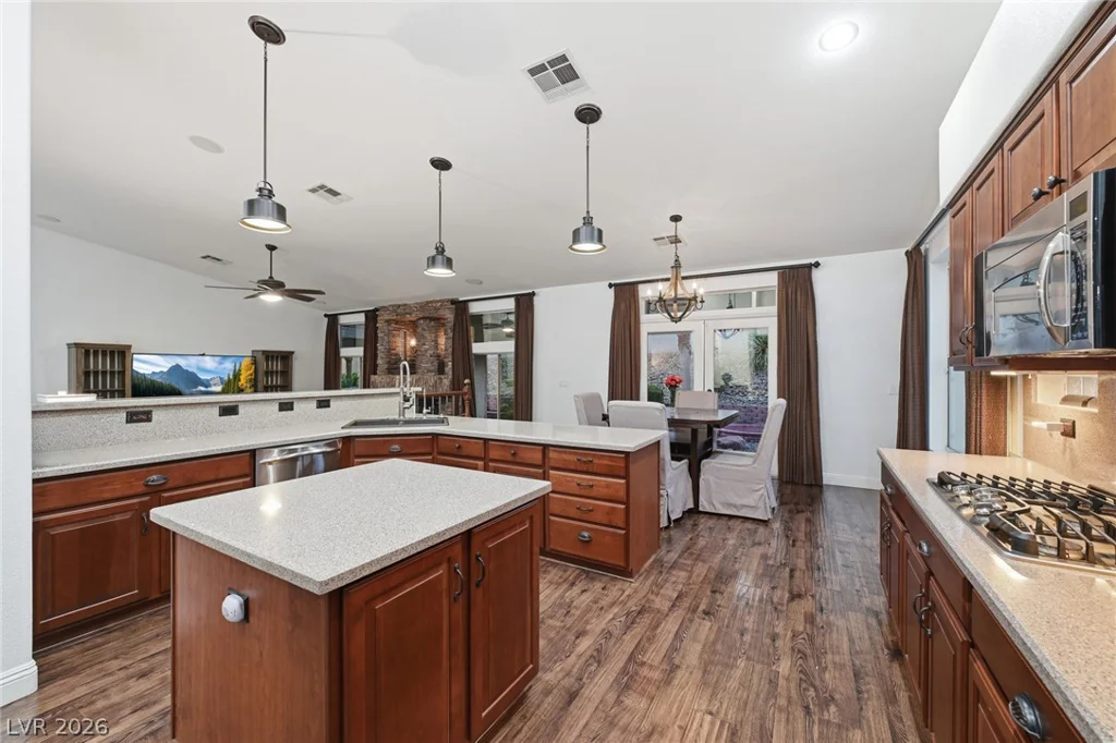 7651 Man O War, Las Vegas, NV 89131