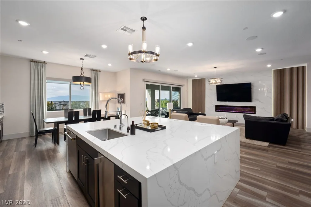 526 La Nain, Henderson, NV 89012