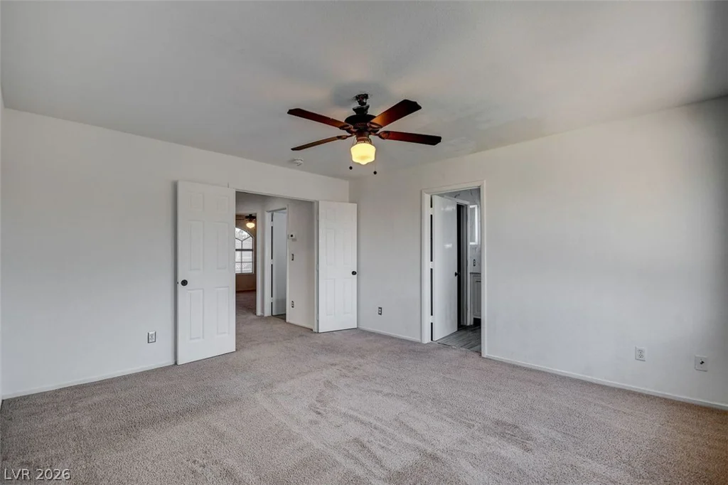 1496 Silver Glen, Las Vegas, NV 89123