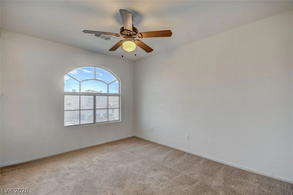 1496 Silver Glen, Las Vegas, NV 89123