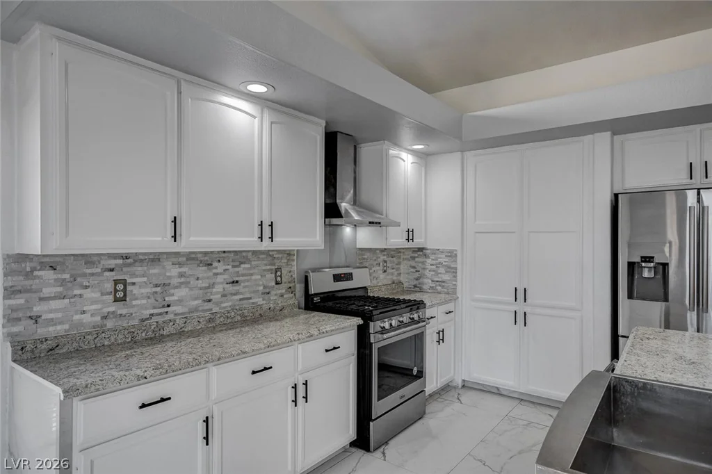 1496 Silver Glen, Las Vegas, NV 89123