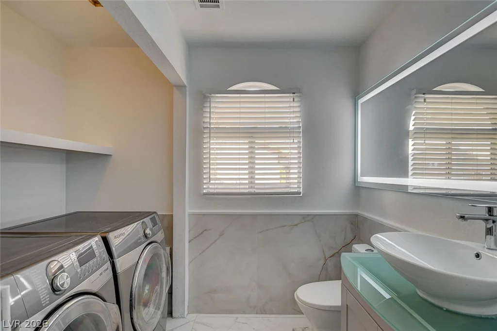1496 Silver Glen, Las Vegas, NV 89123