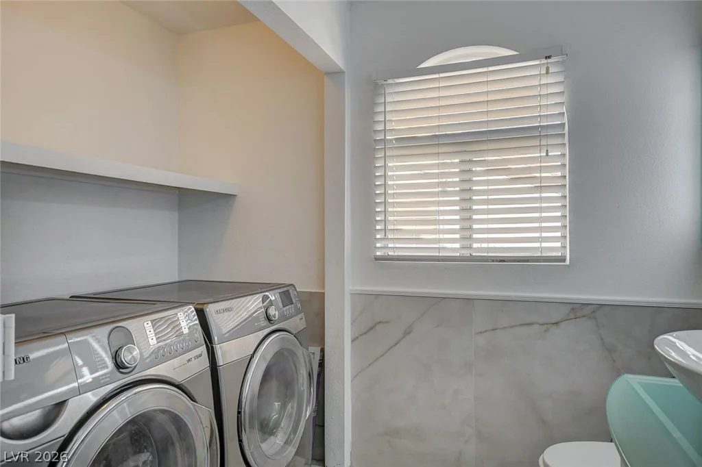 1496 Silver Glen, Las Vegas, NV 89123