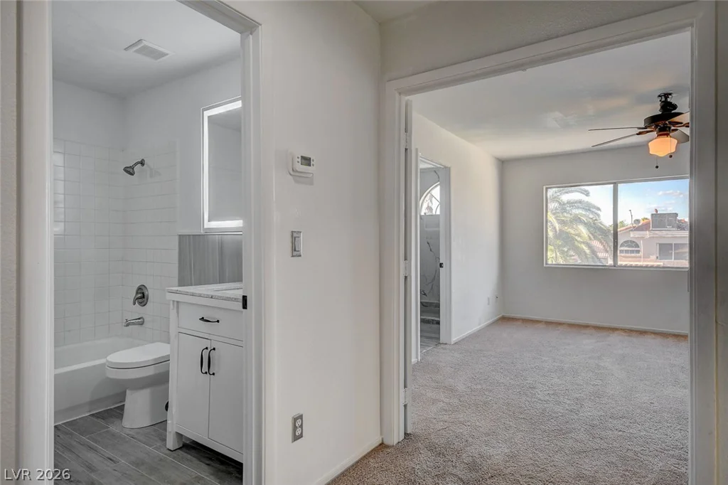 1496 Silver Glen, Las Vegas, NV 89123